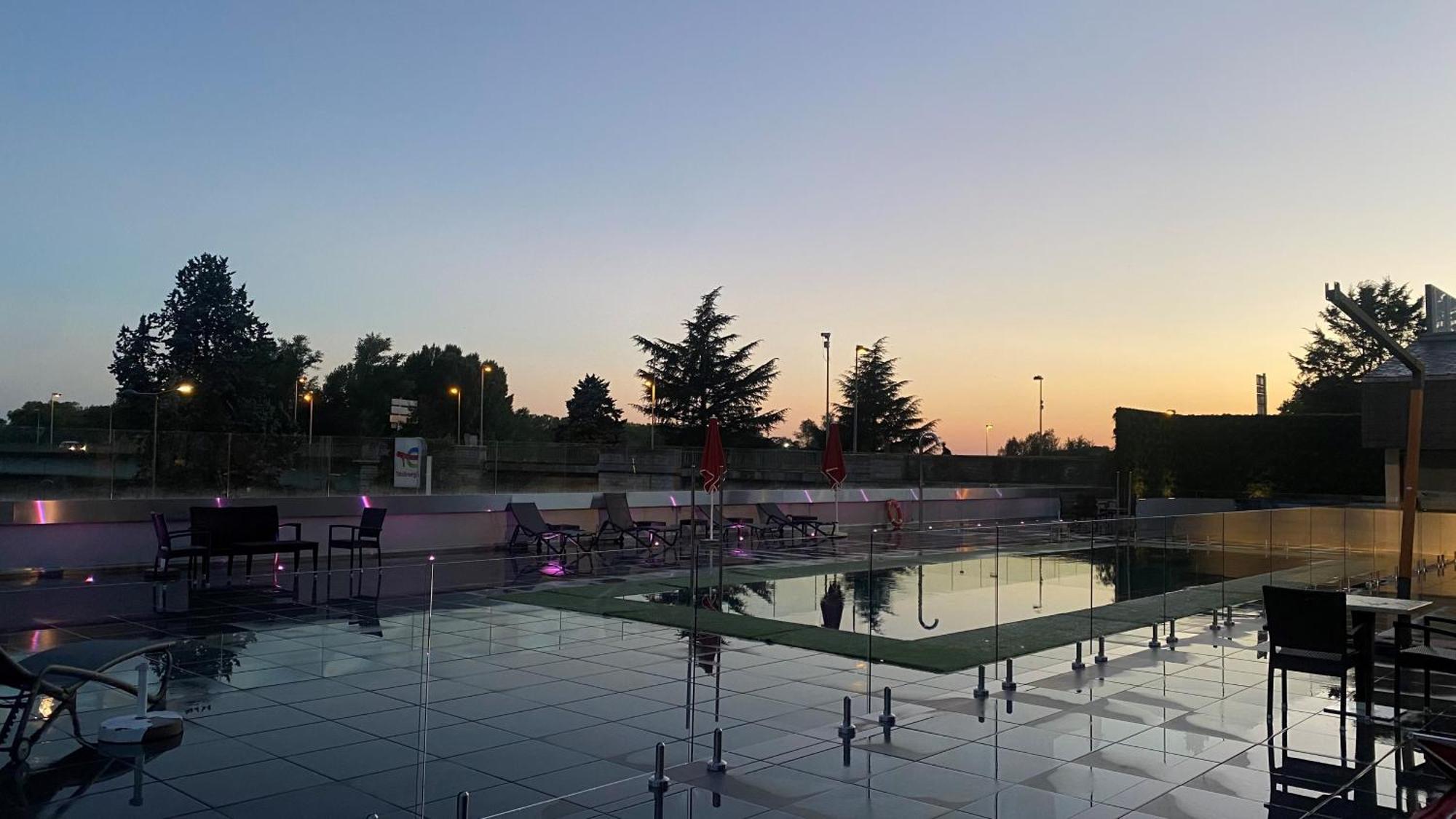 Mercure Centre Bords De Loire Hotel 4*
